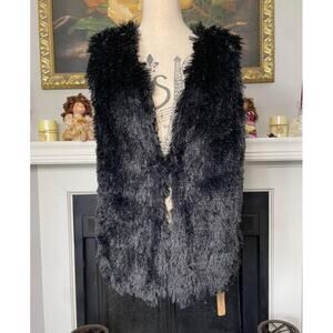 Justin & Taylor Women’s Black Shaggy Vest Size Large